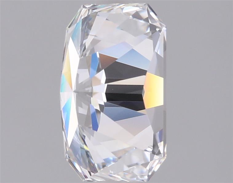 1.84 Carat Radiant Lab Diamond :: Greenstar spin frame 03