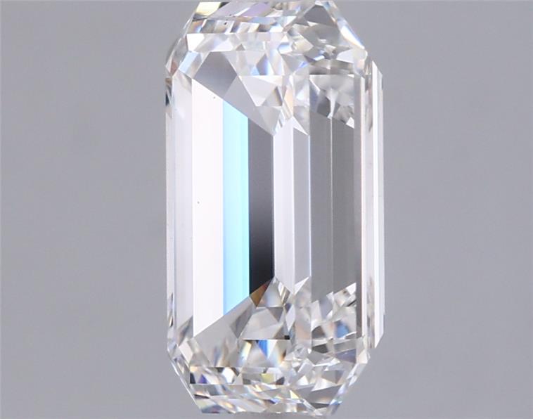 2.00 Carat Emerald Lab Diamond :: Greenstar spin frame 03