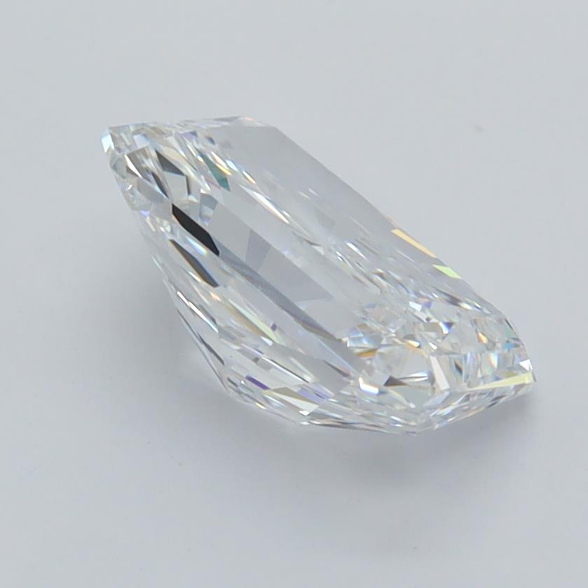 2.05 Carat Radiant Lab Diamond :: Greenstar spin frame 03