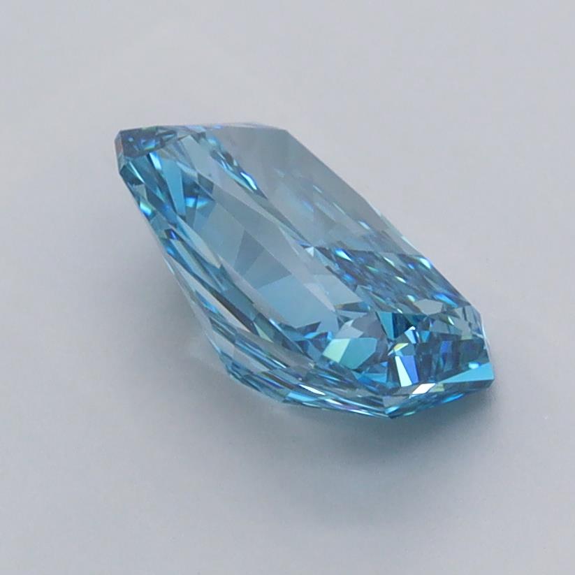 1.52 Carat Radiant Lab Diamond :: Greenstar spin frame 03