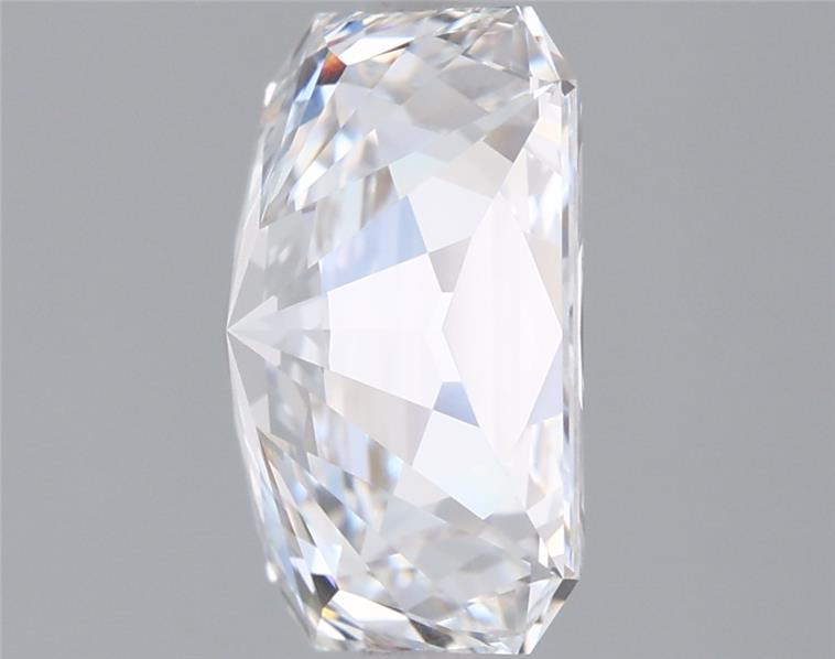 3.05 Carat Radiant Lab Diamond :: Greenstar spin frame 03
