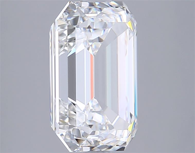 3.85 Carat Emerald Lab Diamond :: Greenstar spin frame 03