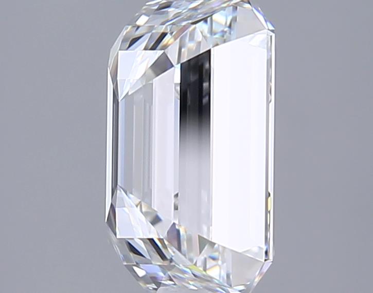 2.95 Carat Emerald Lab Diamond :: Greenstar spin frame 03