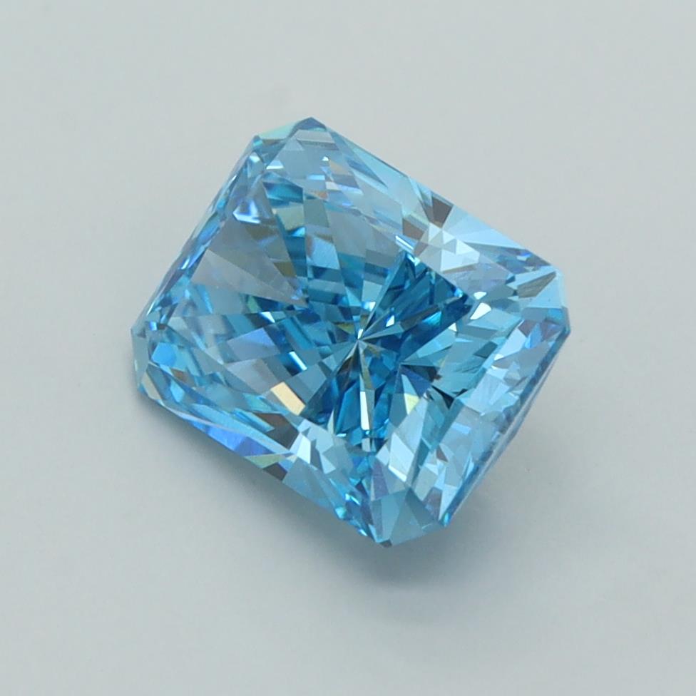 2.07 Carat Radiant Lab Diamond :: Greenstar spin frame 03