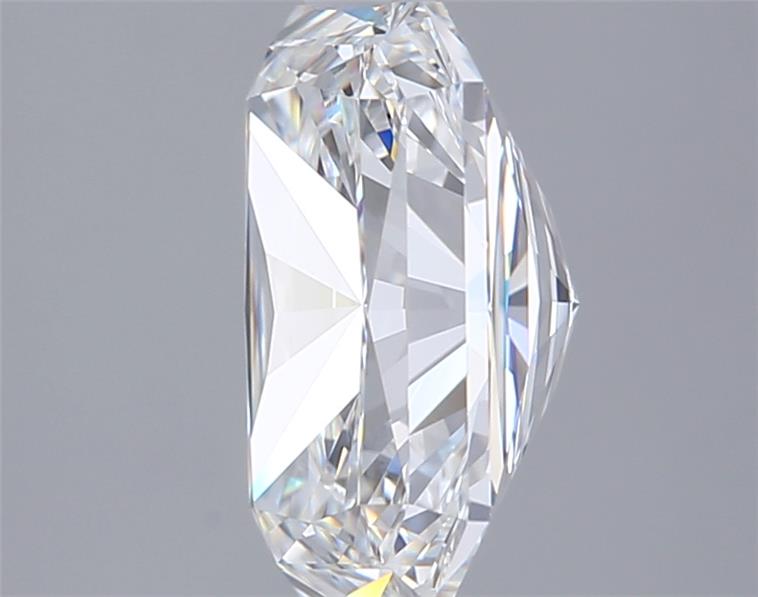 2.75 Carat Radiant Lab Diamond :: Greenstar spin frame 07