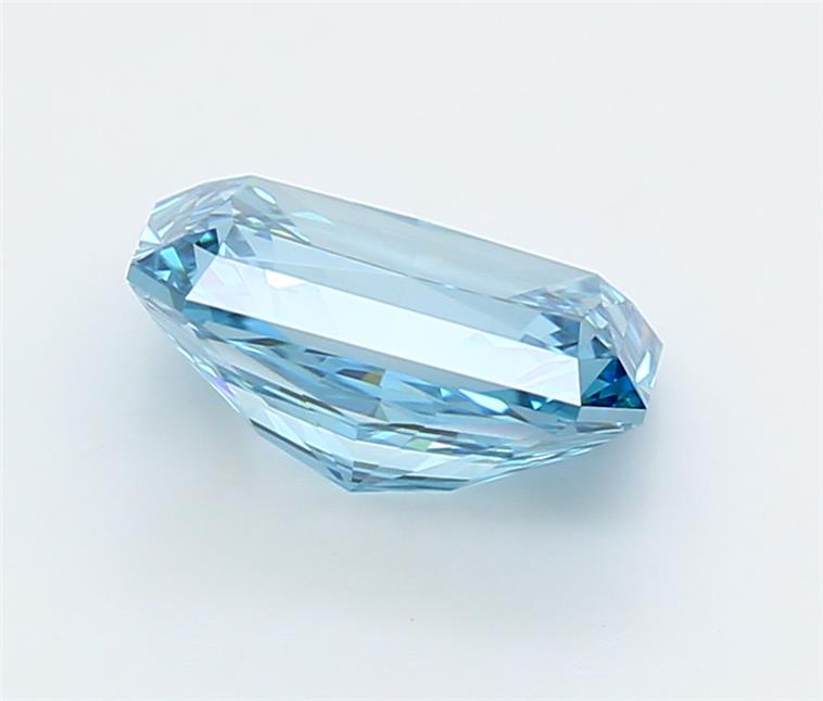 2.58 Carat Radiant Lab Diamond :: Greenstar spin frame 07