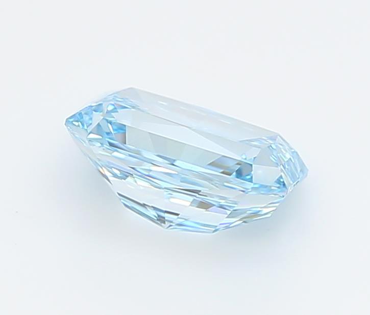 1.54 Carat Radiant Lab Diamond :: Greenstar spin frame 07