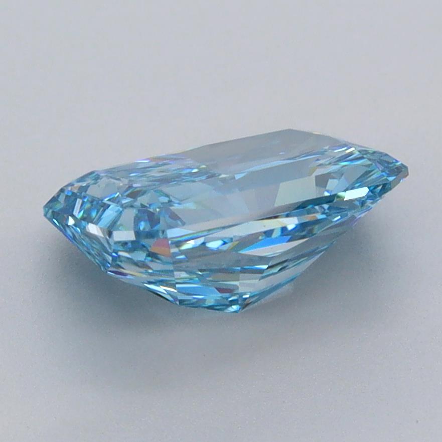 2.07 Carat Radiant Lab Diamond :: Greenstar spin frame 07