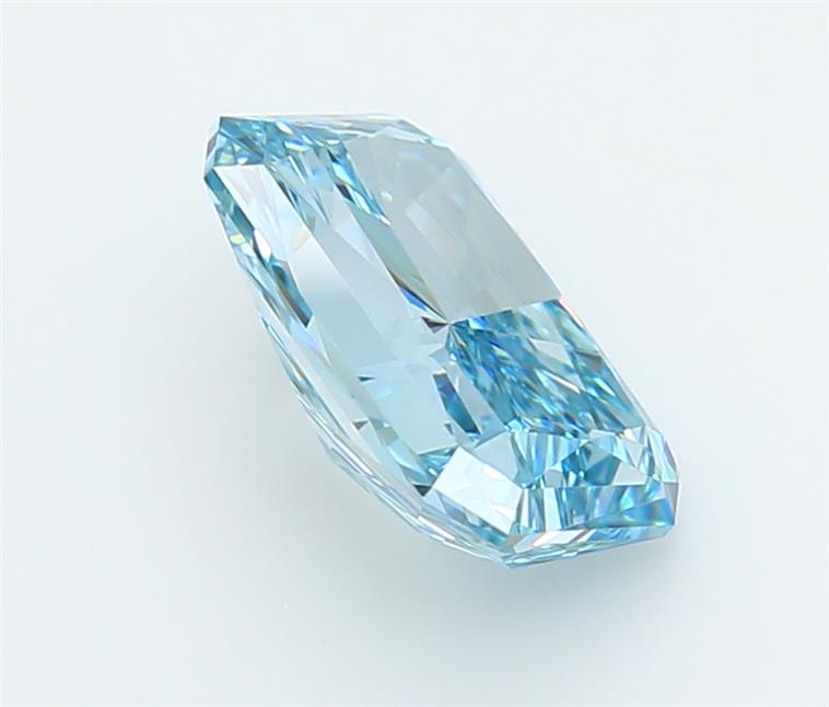 3.52 Carat Radiant Lab Diamond :: Greenstar spin frame 07