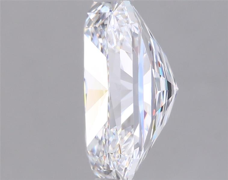 2.00 Carat Radiant Lab Diamond :: Greenstar spin frame 07