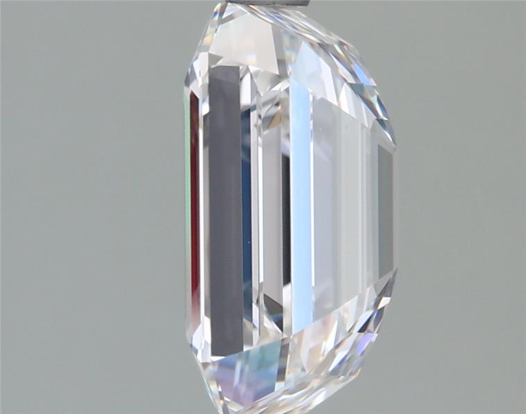 2.69 Carat Emerald Lab Diamond :: Greenstar spin frame 07