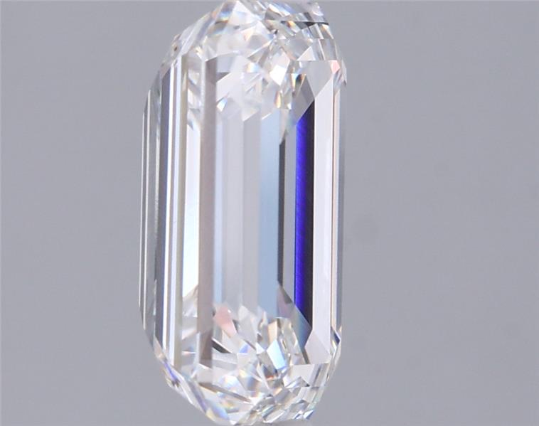 2.56 Carat Emerald Lab Diamond :: Greenstar spin frame 07