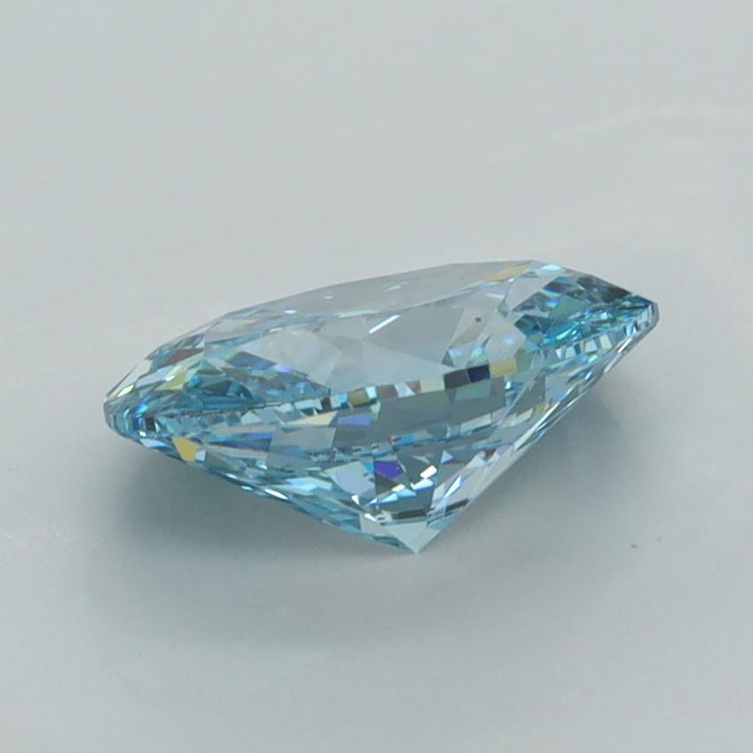 1.56 Carat Oval Lab Diamond :: Greenstar spin frame 07