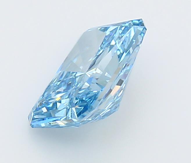 2.01 Carat Radiant Lab Diamond :: Greenstar spin frame 07