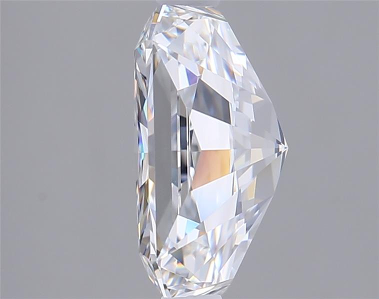 2.82 Carat Radiant Lab Diamond :: Greenstar spin frame 07