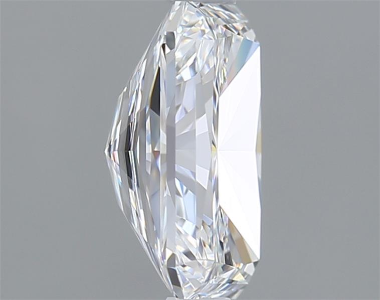 2.06 Carat Radiant Lab Diamond :: Greenstar spin frame 07