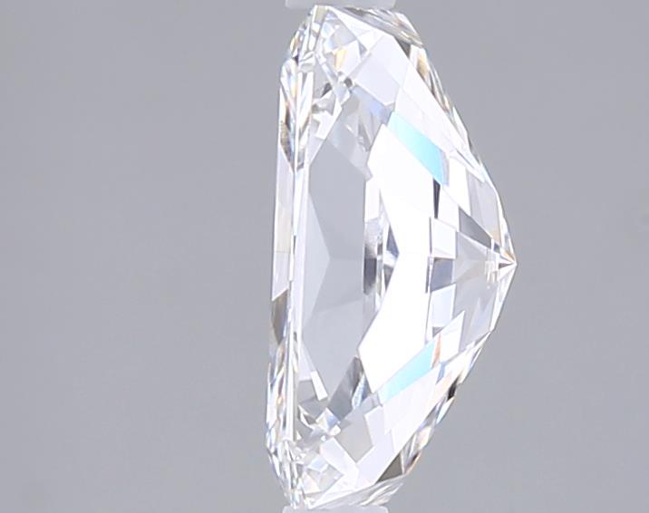 2.05 Carat Radiant Lab Diamond :: Greenstar spin frame 07
