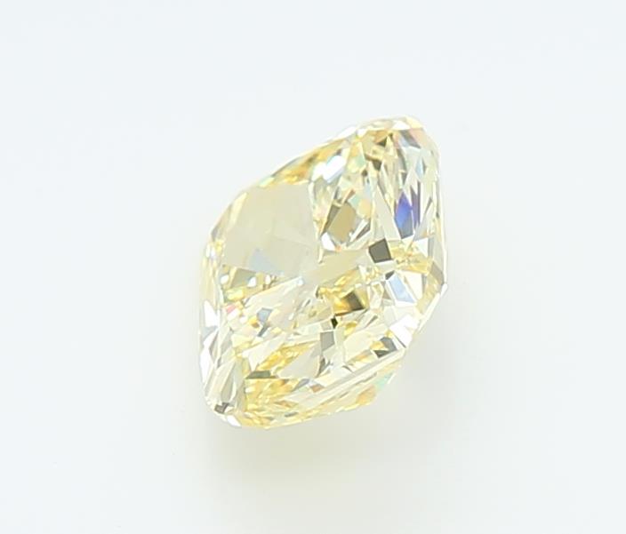1.09 Carat Cushion Lab Diamond :: Greenstar spin frame 07