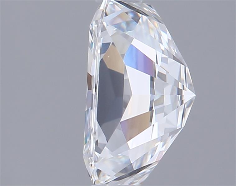 2.01 Carat Radiant Lab Diamond :: Greenstar spin frame 07