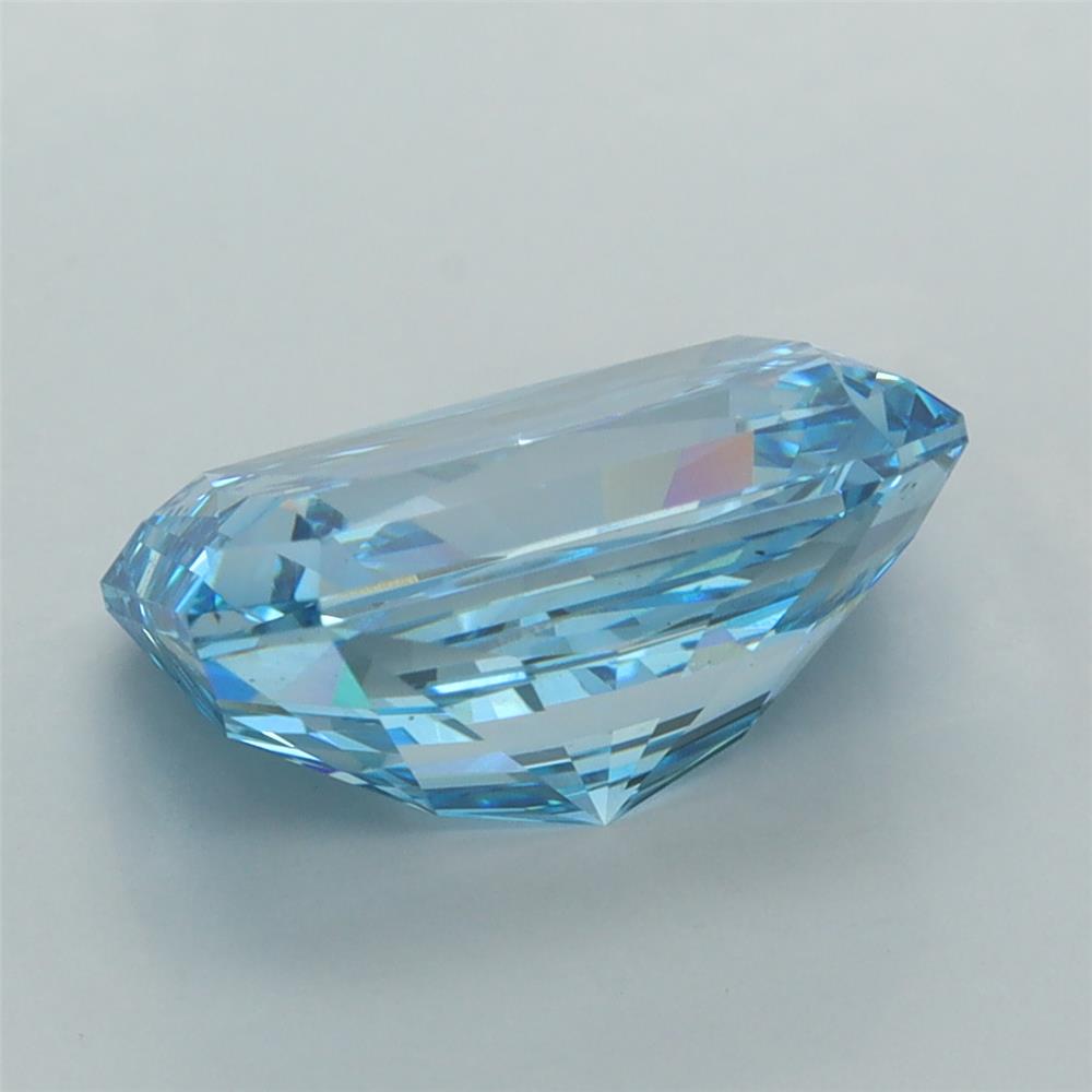5.05 Carat Radiant Lab Diamond :: Greenstar spin frame 07