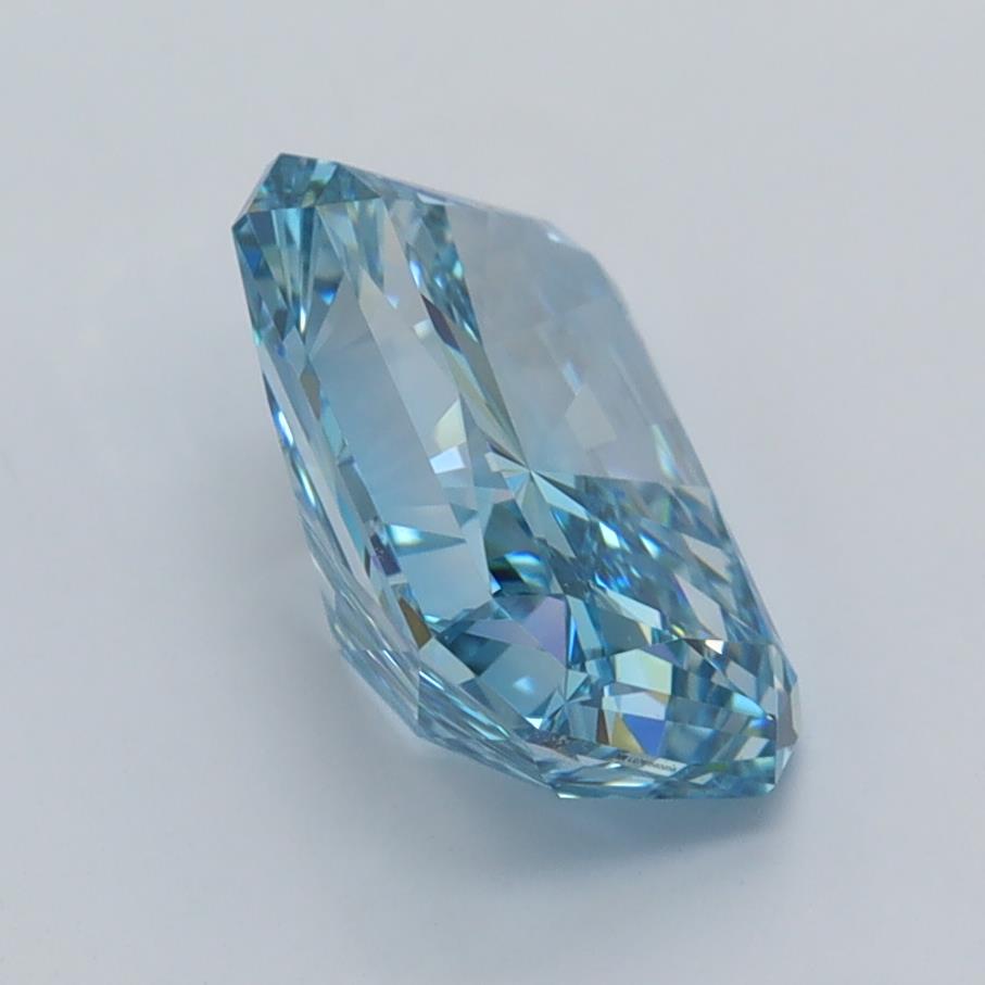 2.53 Carat Radiant Lab Diamond :: Greenstar spin frame 07