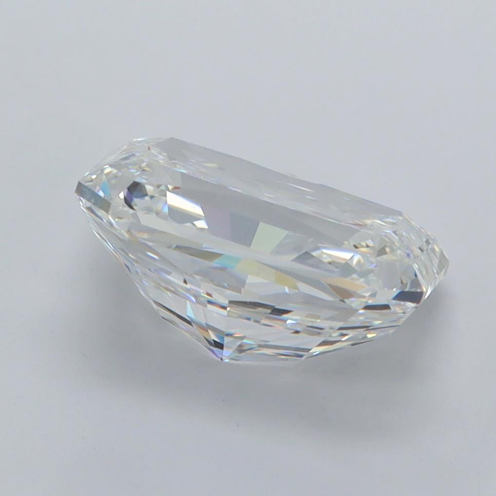 3.01 Carat Radiant Lab Diamond :: Greenstar spin frame 05