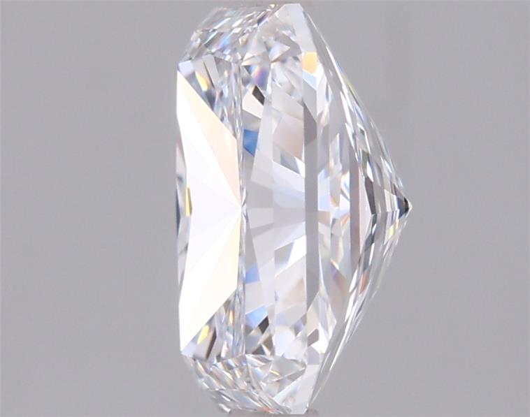 2.06 Carat Radiant Lab Diamond :: Greenstar spin frame 05