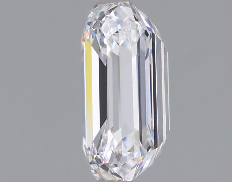 1.08 Carat Emerald Lab Diamond :: Greenstar spin frame 05