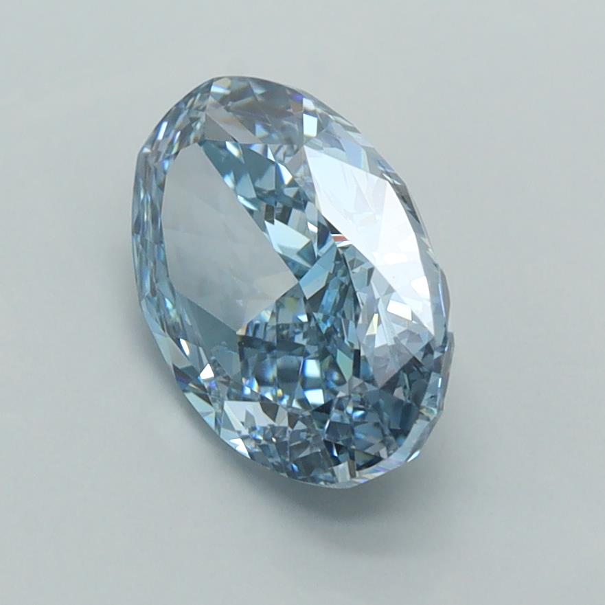 2.04 Carat Oval Lab Diamond :: Greenstar spin frame 05