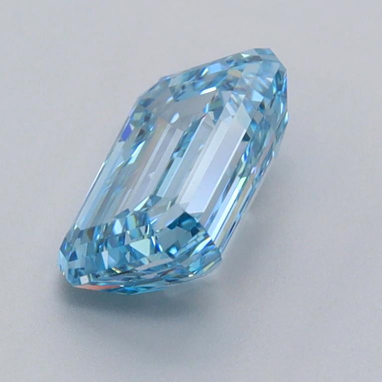 1.53 Carat Emerald Lab Diamond :: Greenstar spin frame 05