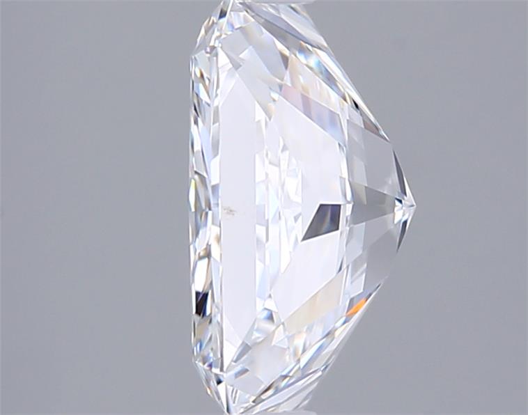 2.51 Carat Radiant Lab Diamond :: Greenstar spin frame 05