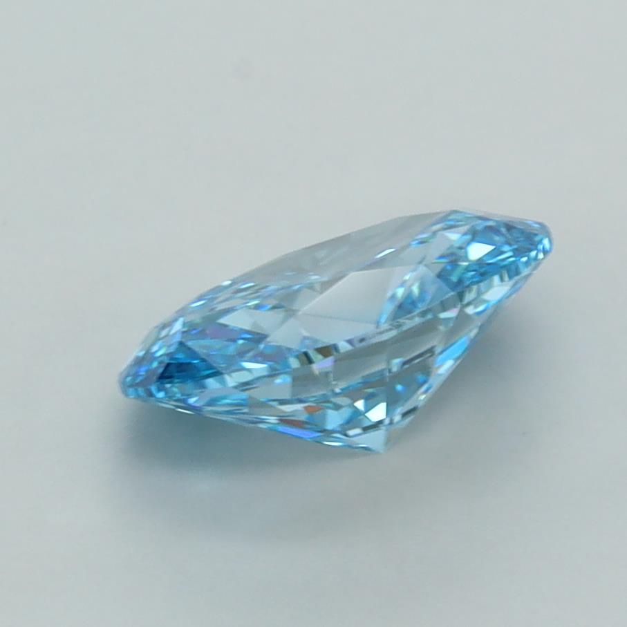 1.56 Carat Oval Lab Diamond :: Greenstar spin frame 05