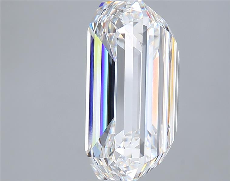 8.00 Carat Emerald Lab Diamond :: Greenstar spin frame 05