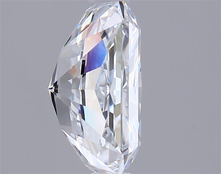 2.08 Carat Radiant Lab Diamond :: Greenstar spin frame 05