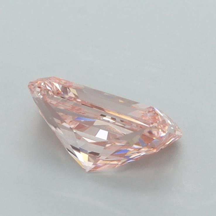 1.10 Carat Radiant Lab Diamond :: Greenstar spin frame 05