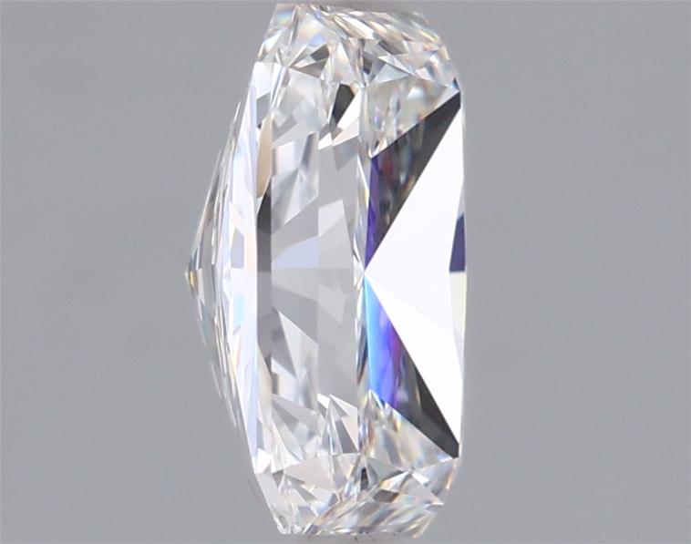 2.01 Carat Radiant Lab Diamond :: Greenstar spin frame 05