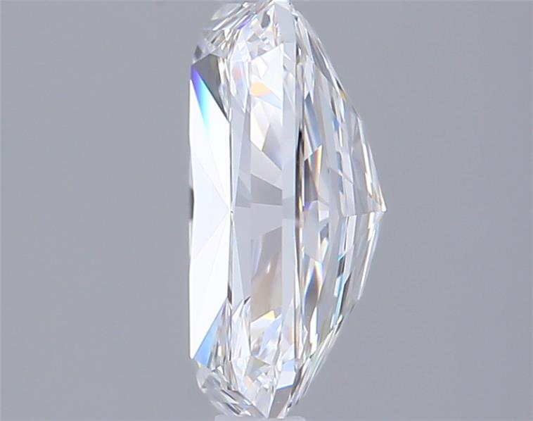 2.07 Carat Radiant Lab Diamond :: Greenstar spin frame 05