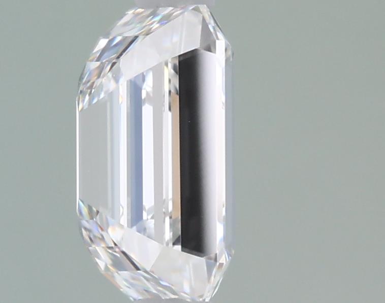 1.24 Carat Emerald Lab Diamond :: Greenstar spin frame 05
