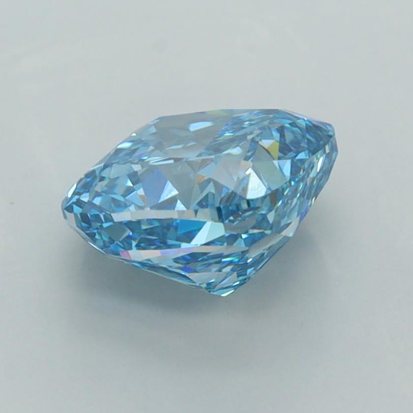 2.02 Carat Cushion Lab Diamond :: Greenstar spin frame 05