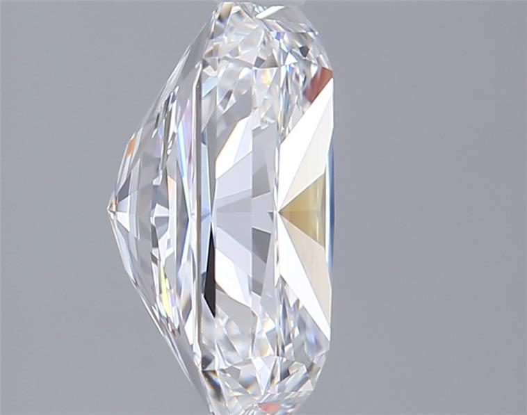 2.75 Carat Radiant Lab Diamond :: Greenstar spin frame 05