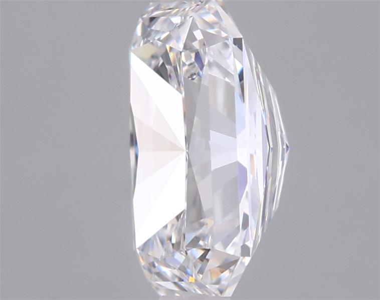 2.01 Carat Radiant Lab Diamond :: Greenstar spin frame 05