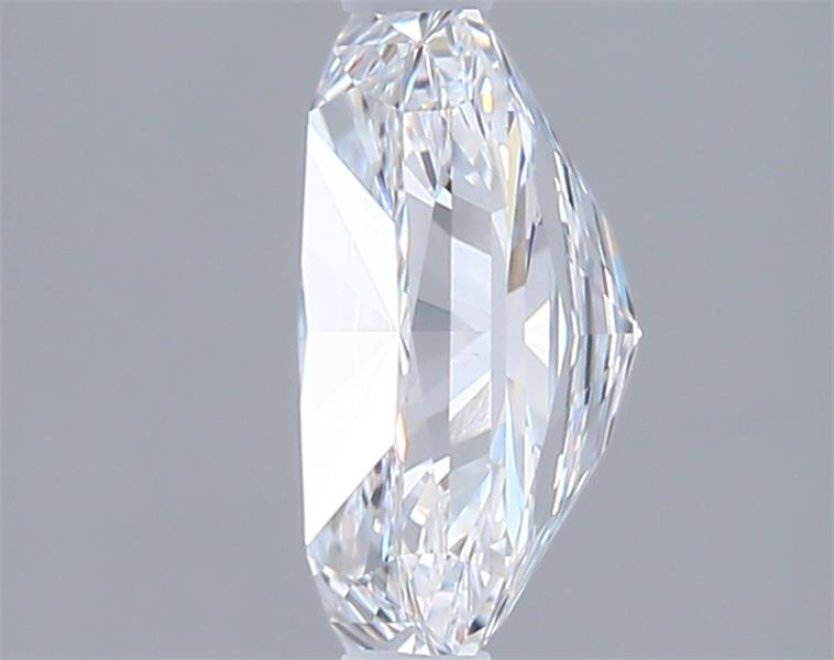 2.11 Carat Radiant Lab Diamond :: Greenstar spin frame 05