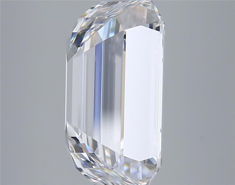 7.19 Carat Emerald Lab Diamond :: Greenstar spin frame 05