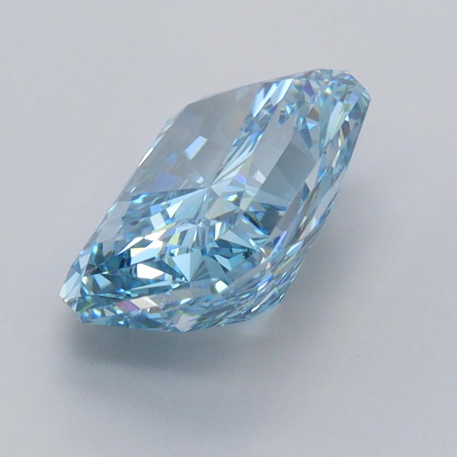 2.53 Carat Radiant Lab Diamond :: Greenstar spin frame 05