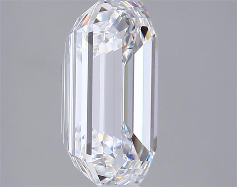 2.57 Carat Emerald Lab Diamond :: Greenstar spin frame 06