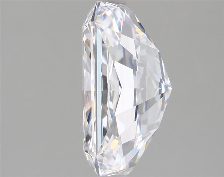 3.04 Carat Radiant Lab Diamond :: Greenstar spin frame 06