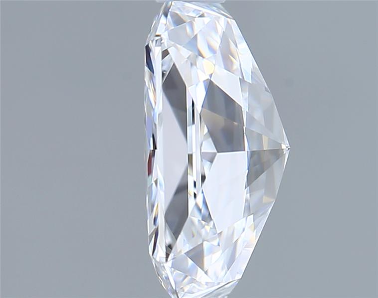 1.50 Carat Radiant Lab Diamond :: Greenstar spin frame 06