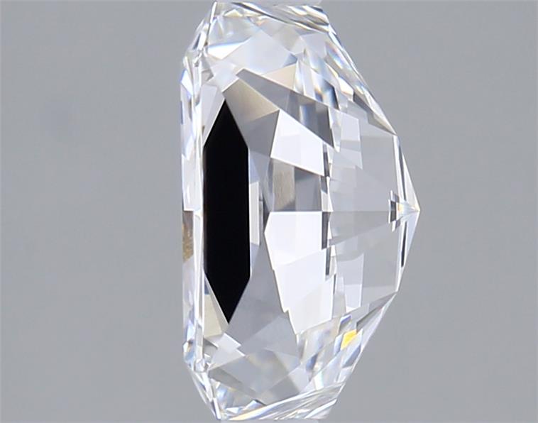 2.01 Carat Radiant Lab Diamond :: Greenstar spin frame 06