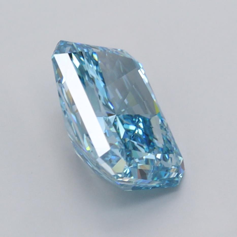2.51 Carat Radiant Lab Diamond :: Greenstar spin frame 06