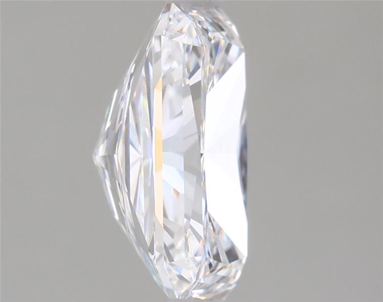 2.06 Carat Radiant Lab Diamond :: Greenstar spin frame 06